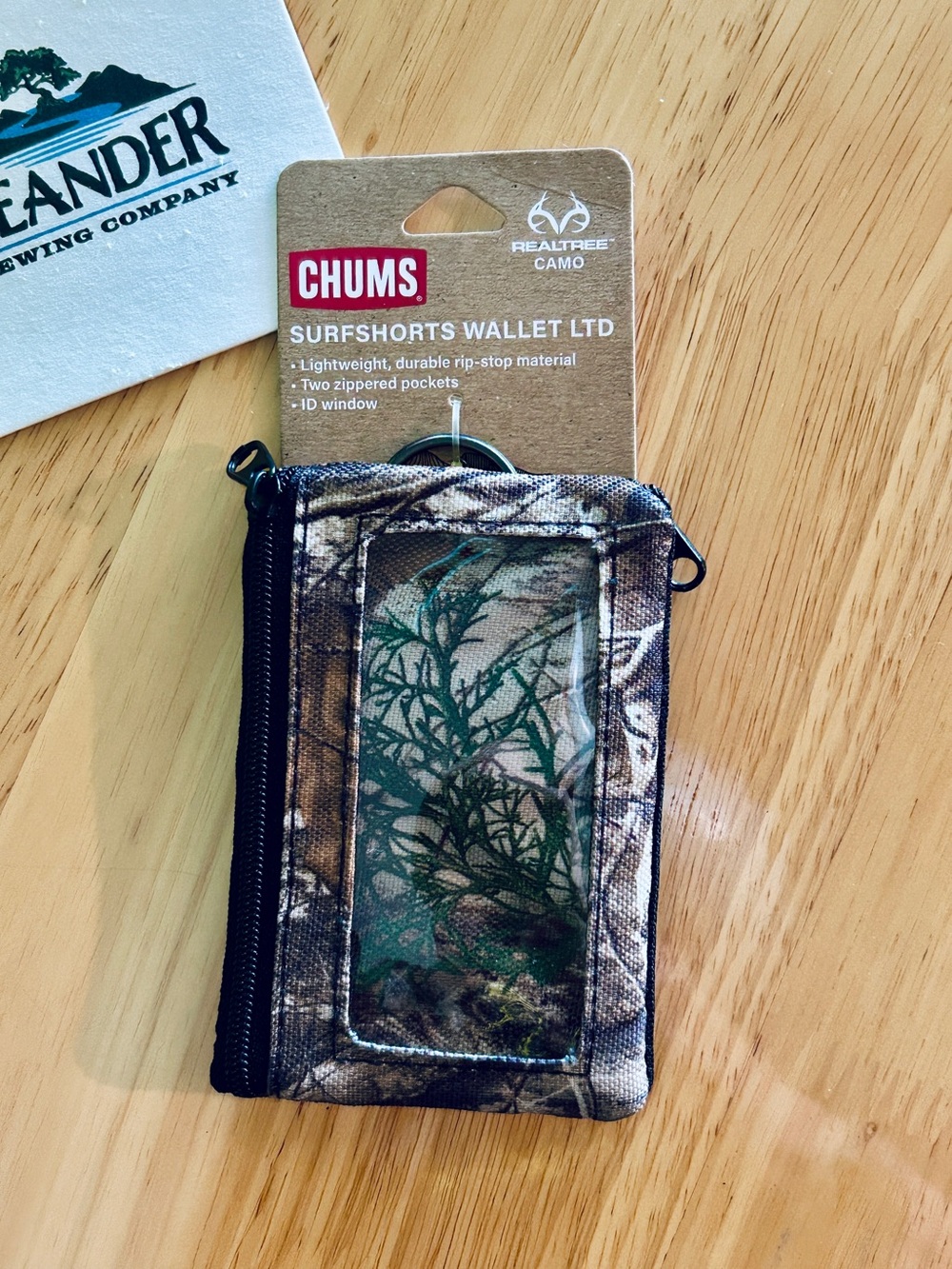 CHUMS Realtree Camo Surfshorts Wallet